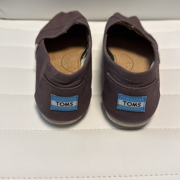 TOMS Brown Flats Slip-On Shoes with Elastic V-Insert - Picture 3 of 5
